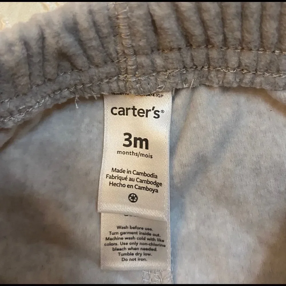 🎉Carter’s Pull on Casual Pants size :0-3 M